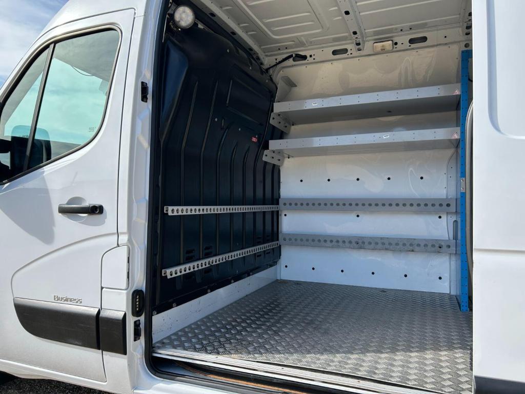 RENAULT MASTER 2.3 FWD MM35 dCi 135 Business MWB 2020