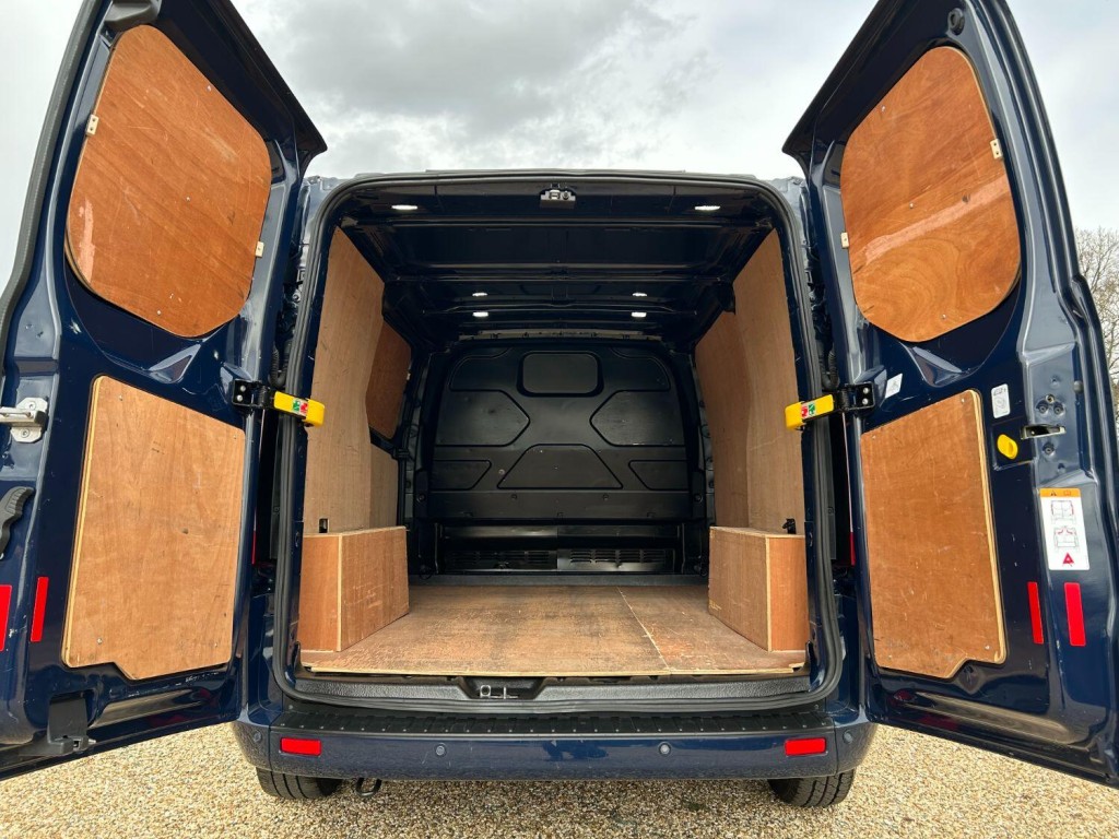FORD TRANSIT CUSTOM 280 Limited 2.0 130 SWB  2020