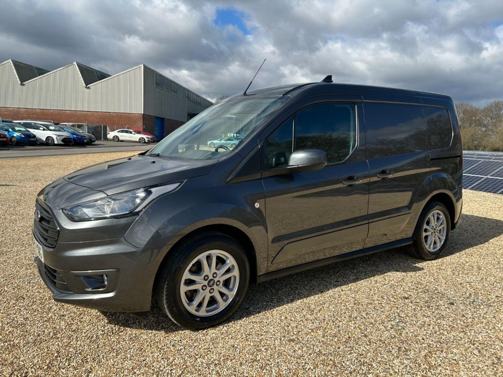 FORD TRANSIT CONNECT 200 Limited 1.5 120 L1 2020