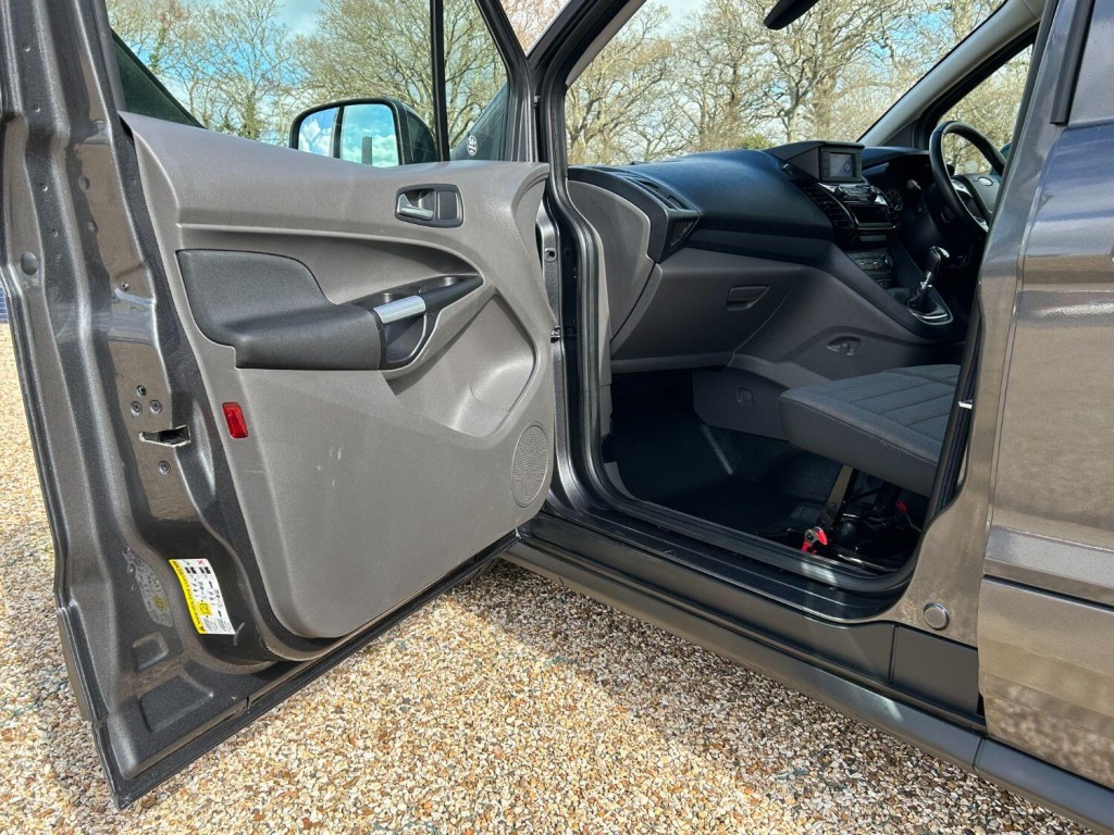 FORD TRANSIT CONNECT 200 Limited 1.5 120 L1 2020