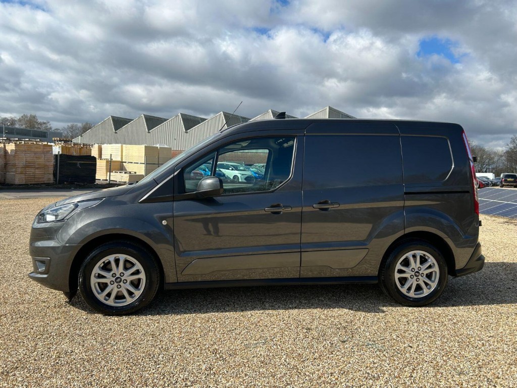 FORD TRANSIT CONNECT 200 Limited 1.5 120 L1 2020