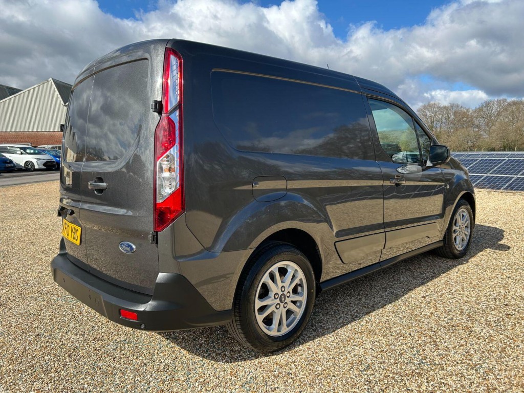 FORD TRANSIT CONNECT 200 Limited 1.5 120 L1 2020