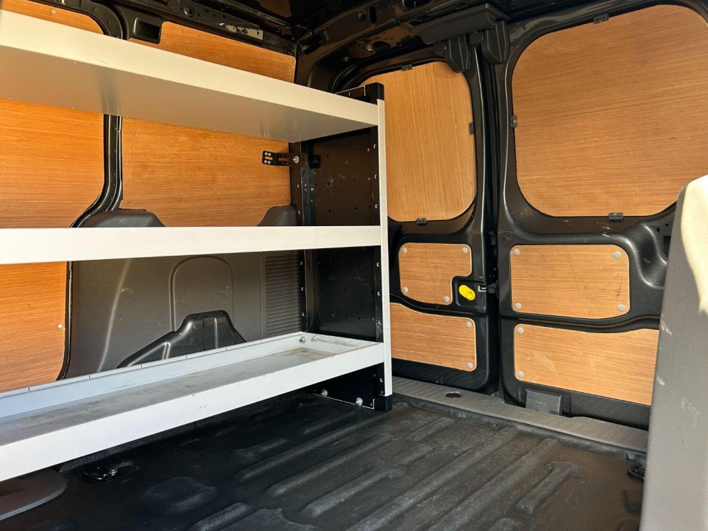 FORD TRANSIT CONNECT 200 Limited 1.5 120 L1 2020