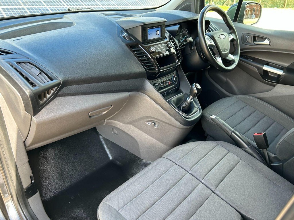 FORD TRANSIT CONNECT 200 Limited 1.5 120 L1 2020