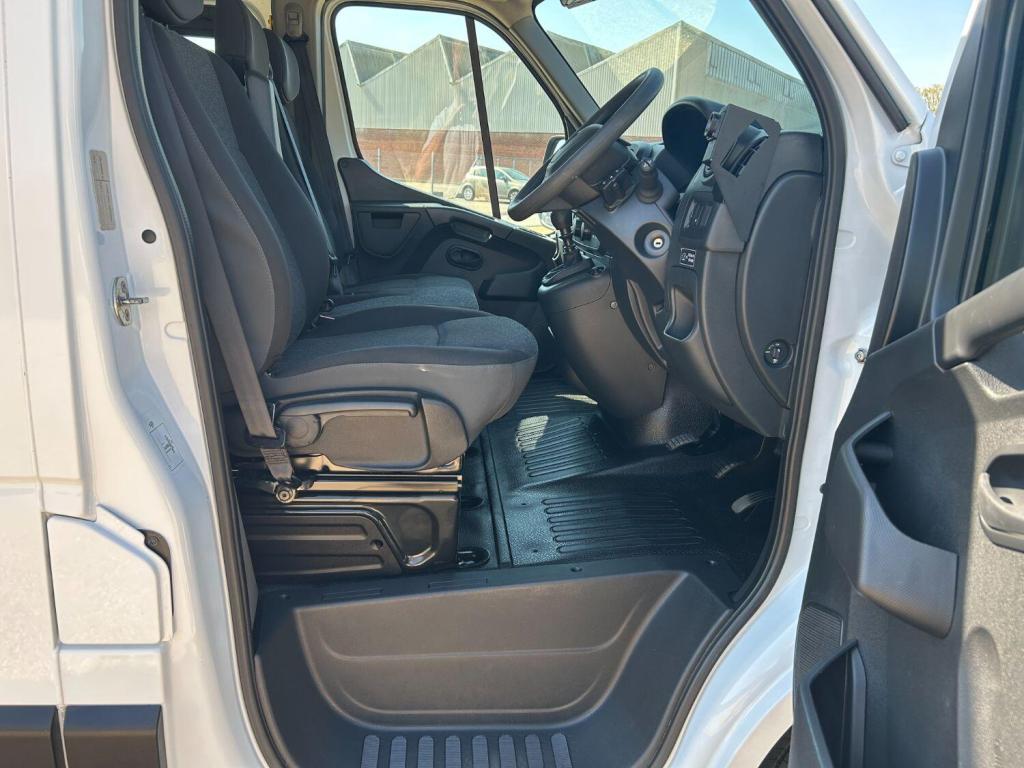 VAUXHALL MOVANO 2.3 CDTi 130 3500 WELFARE VAN  2019