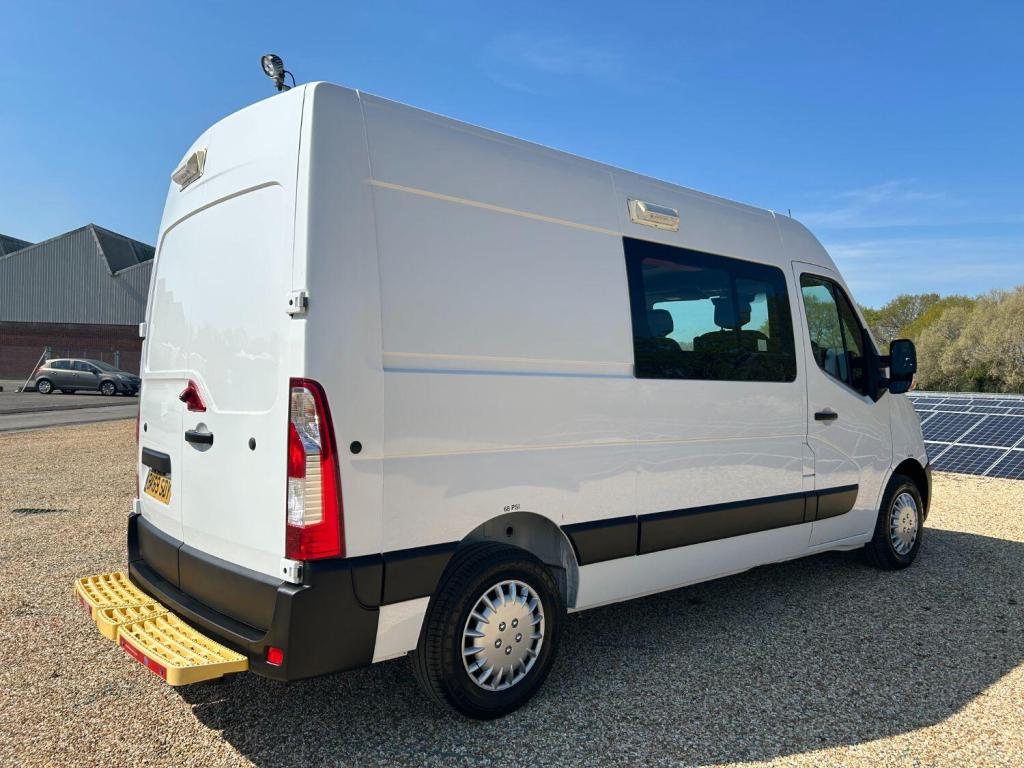 VAUXHALL MOVANO 2.3 CDTi 130 3500 WELFARE VAN  2019