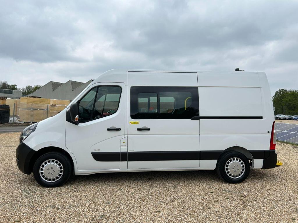 VAUXHALL MOVANO 2.3 CDTi 3500 WELFARE VAN L2H2 2020