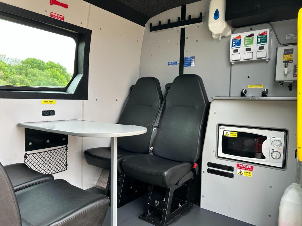 VAUXHALL MOVANO 2.3 CDTi 3500 WELFARE VAN L2H2 2020