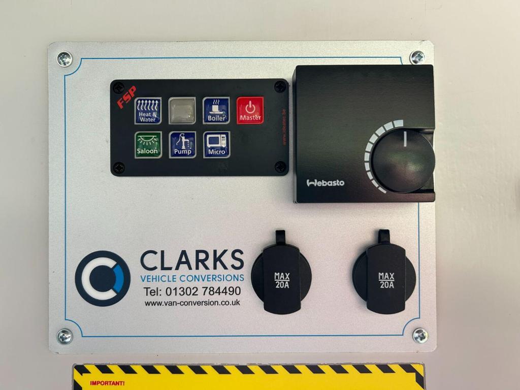 VAUXHALL MOVANO 2.3 CDTi 3500 WELFARE VAN L2H2 2020