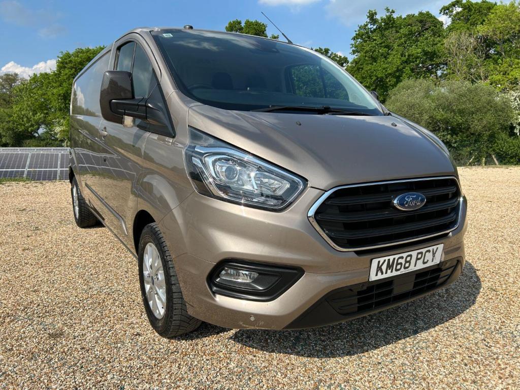 FORD TRANSIT CUSTOM 300 LIMITED 2.0 170 LWB  2018