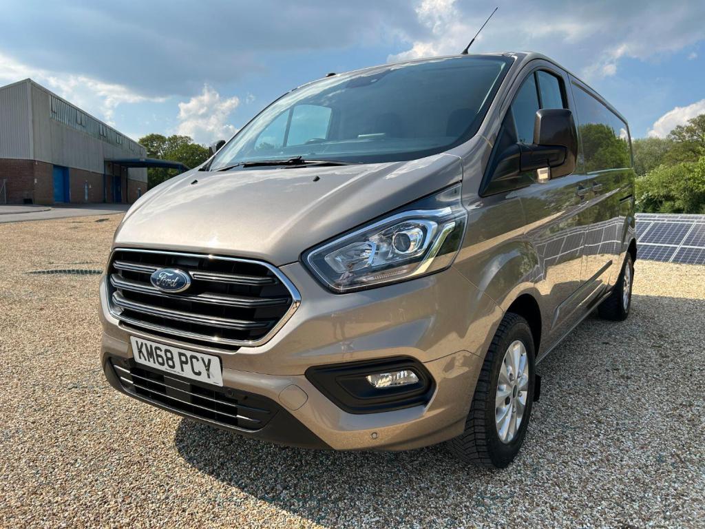 FORD TRANSIT CUSTOM 300 LIMITED 2.0 170 LWB  2018