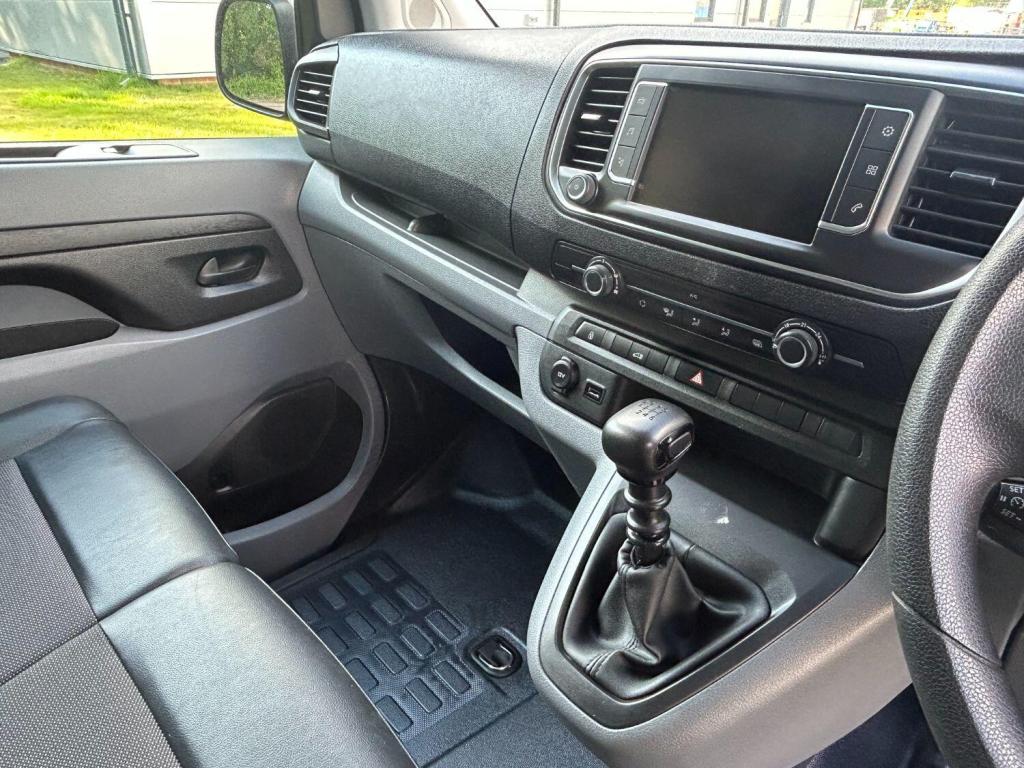 PEUGEOT EXPERT 1.5 BlueHDi 1000 Professional 2021