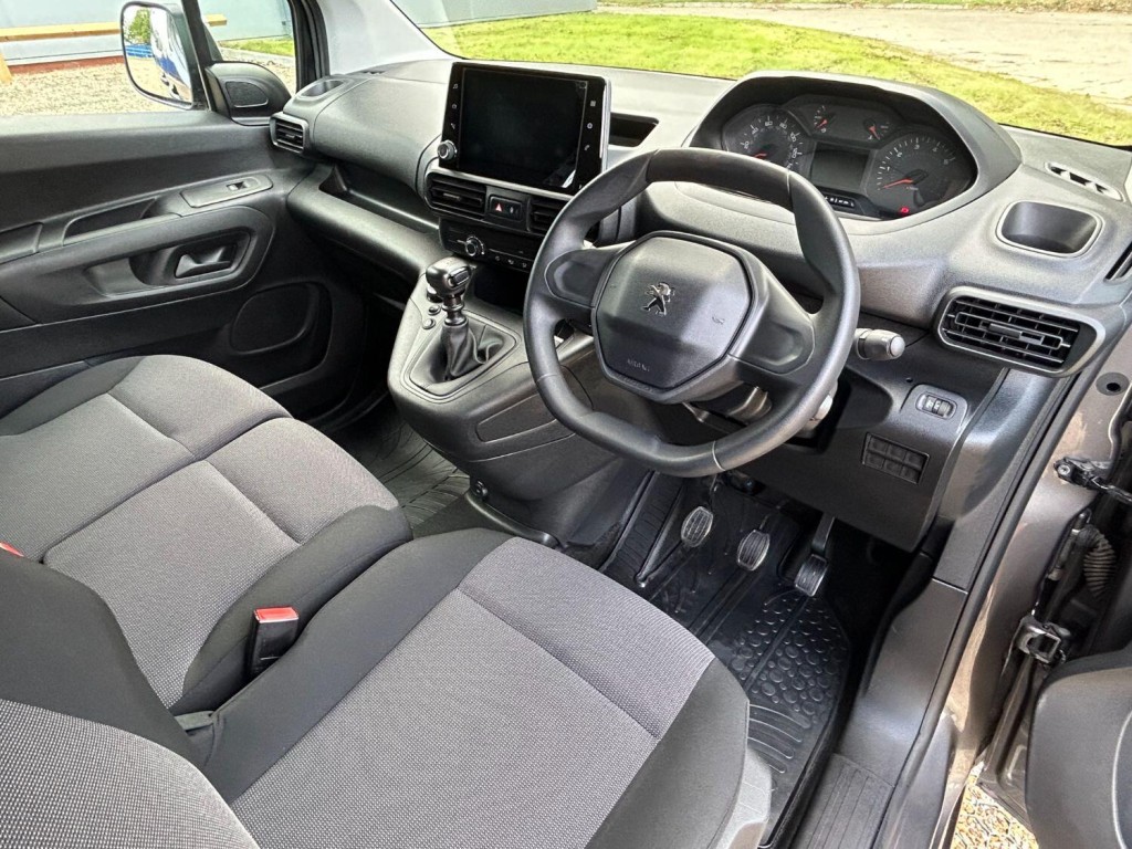 PEUGEOT PARTNER 1.5 BlueHDi 1000 Professional 2020