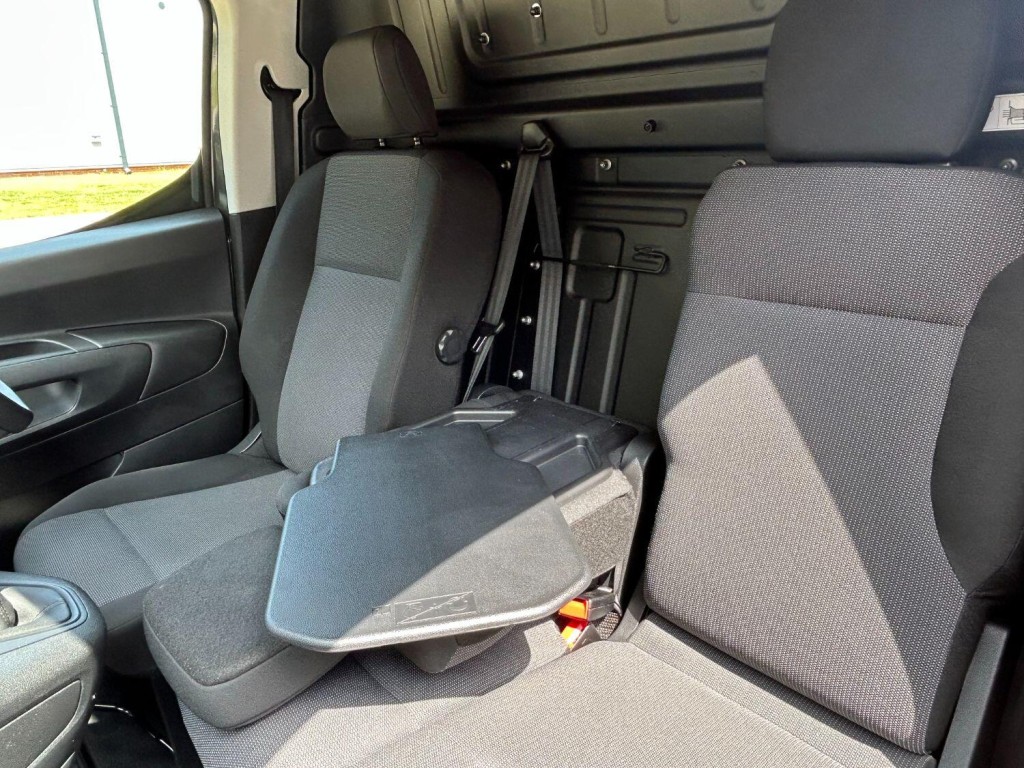 PEUGEOT PARTNER 1.5 BlueHDi 1000 Professional 2020