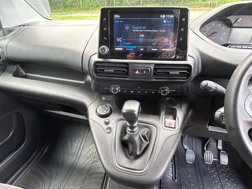 PEUGEOT PARTNER 1.5 BlueHDi 1000 Professional 2020