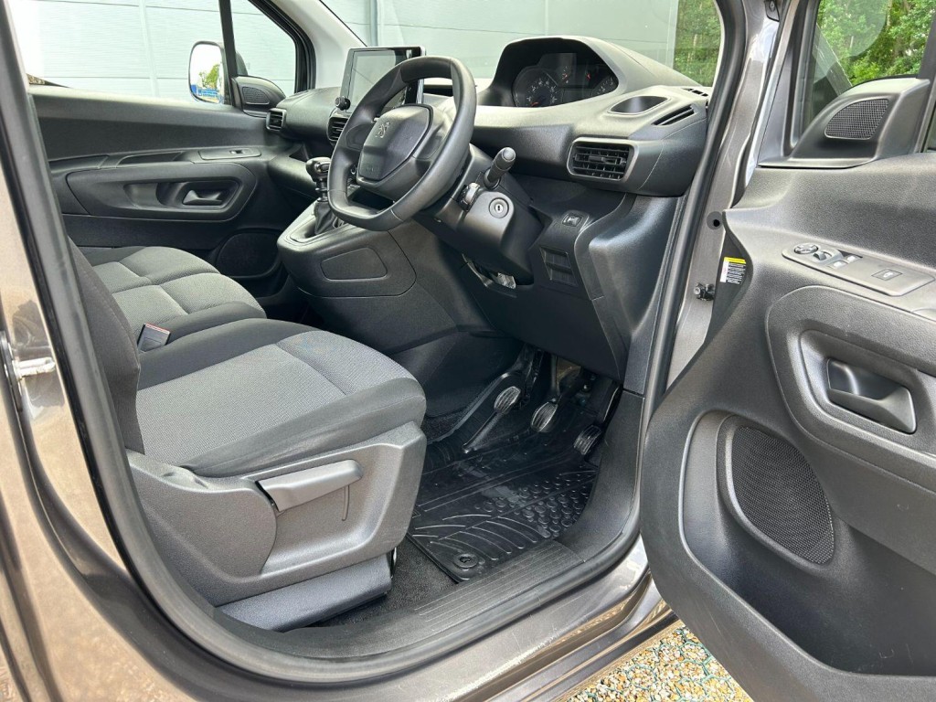 PEUGEOT PARTNER 1.5 BlueHDi 1000 Professional 2020