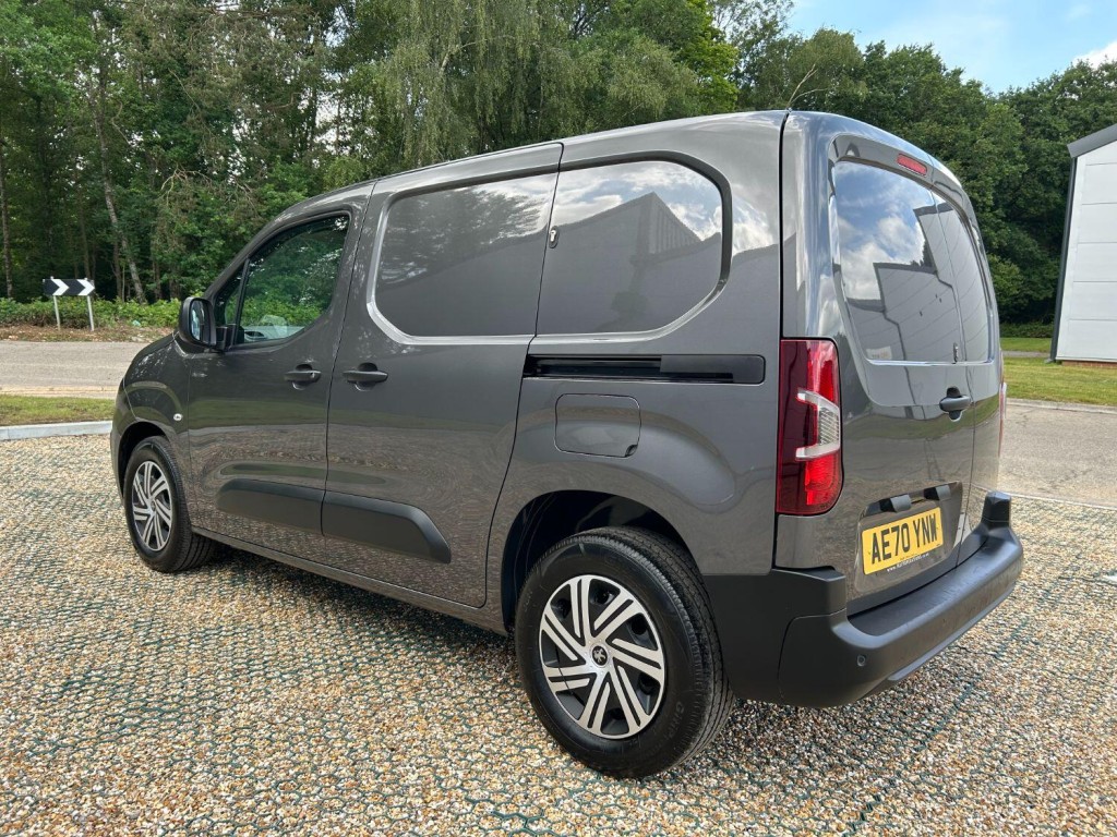 PEUGEOT PARTNER 1.5 BlueHDi 1000 Professional 2020