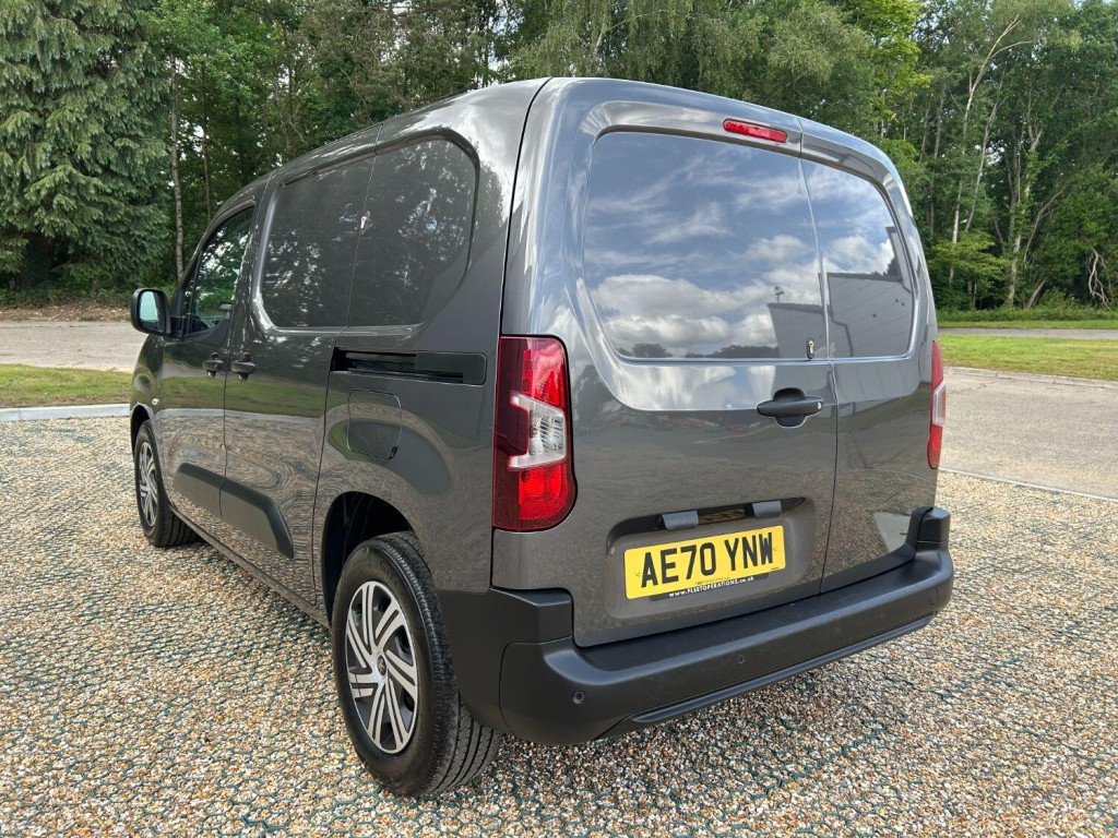 PEUGEOT PARTNER 1.5 BlueHDi 1000 Professional 2020