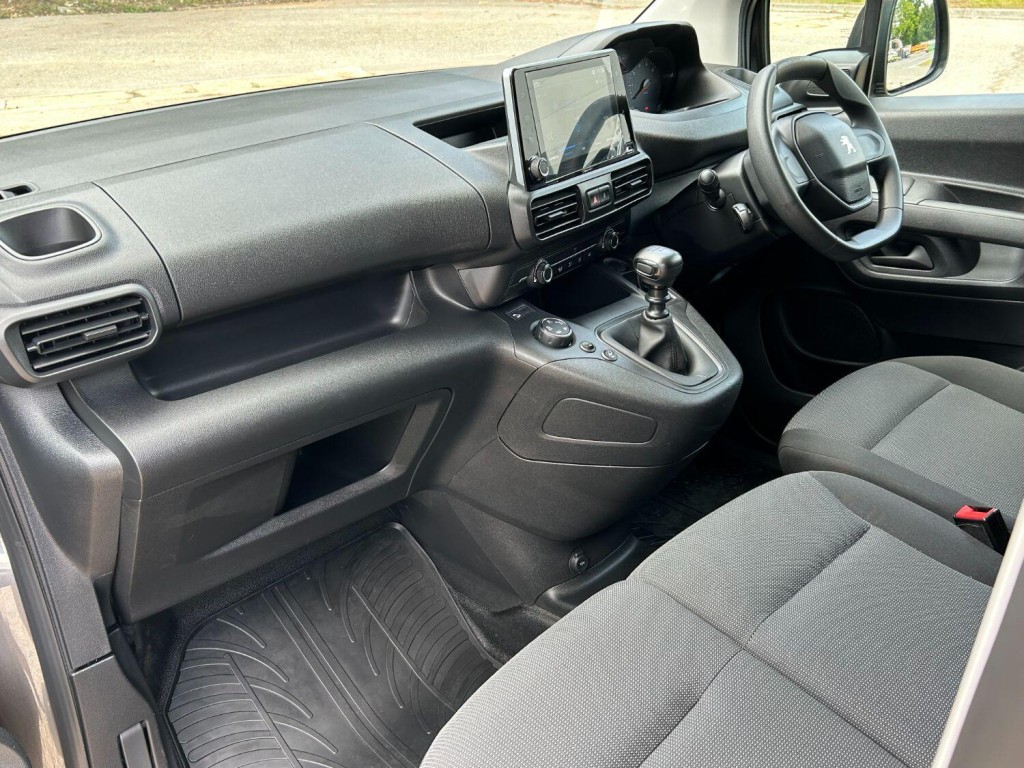 PEUGEOT PARTNER 1.5 BlueHDi 1000 Professional 2020