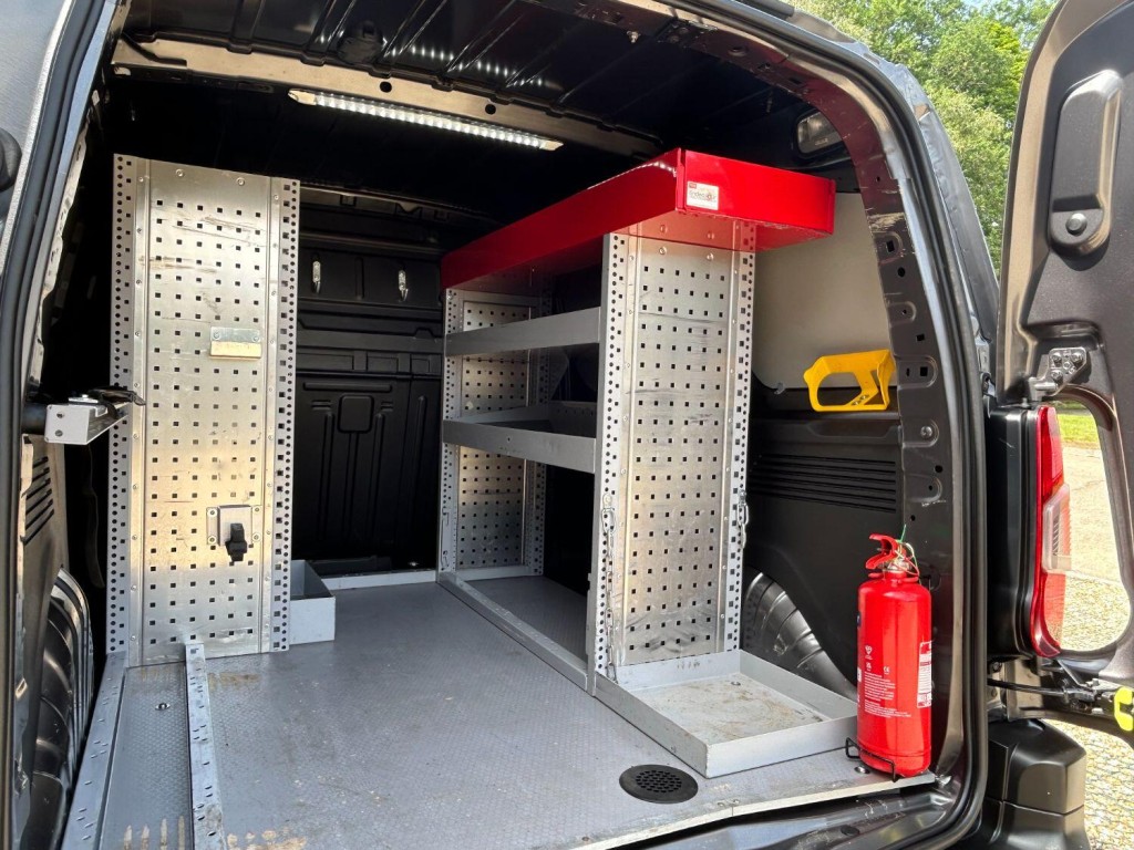 PEUGEOT PARTNER 1.5 BlueHDi 1000 Professional 2020