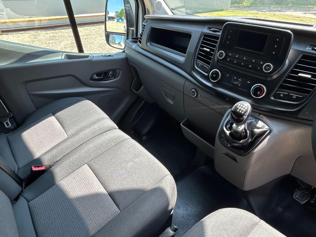 FORD TRANSIT 2.0 350 WELFARE CREW VAN LWB 2020