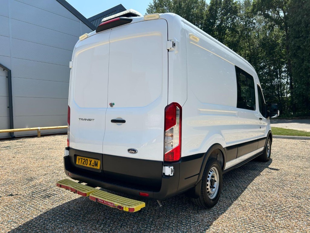 FORD TRANSIT 2.0 350 WELFARE CREW VAN LWB 2020
