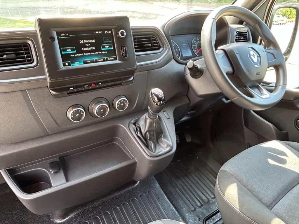RENAULT MASTER 2.3 FWD MM35 dCi 135 Business 2020