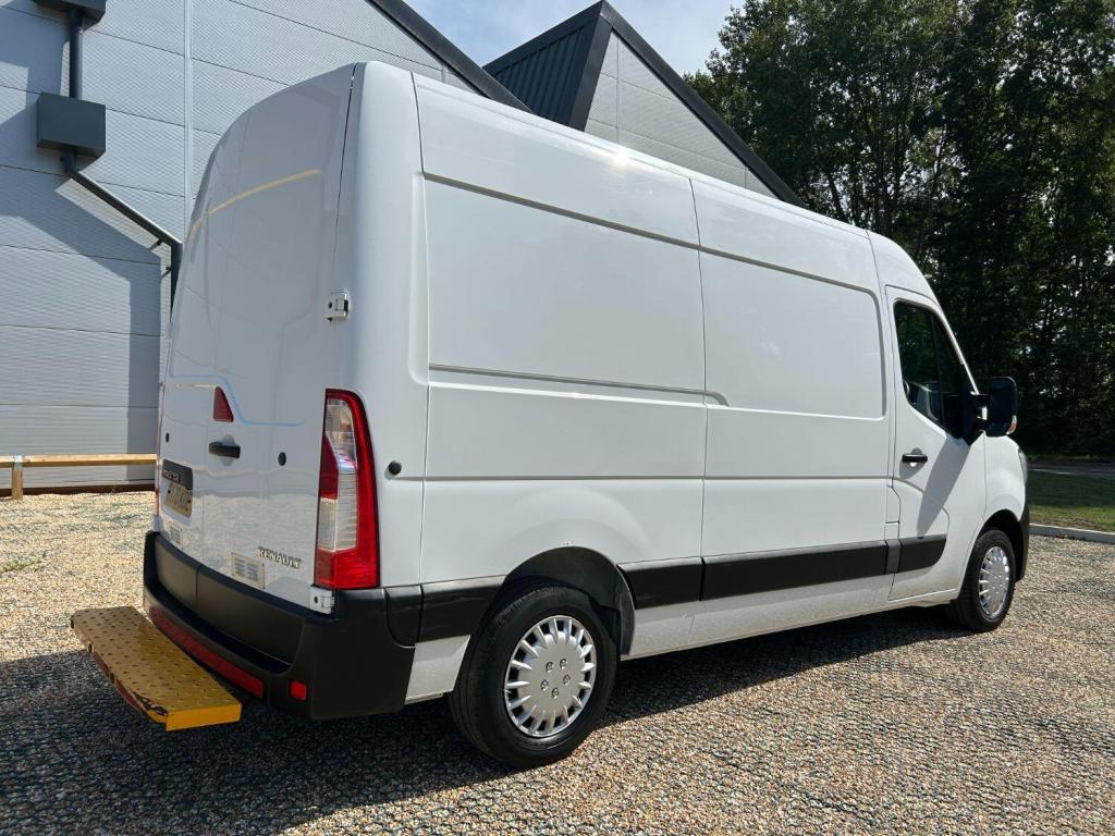 RENAULT MASTER 2.3 FWD MM35 dCi 135 Business 2020
