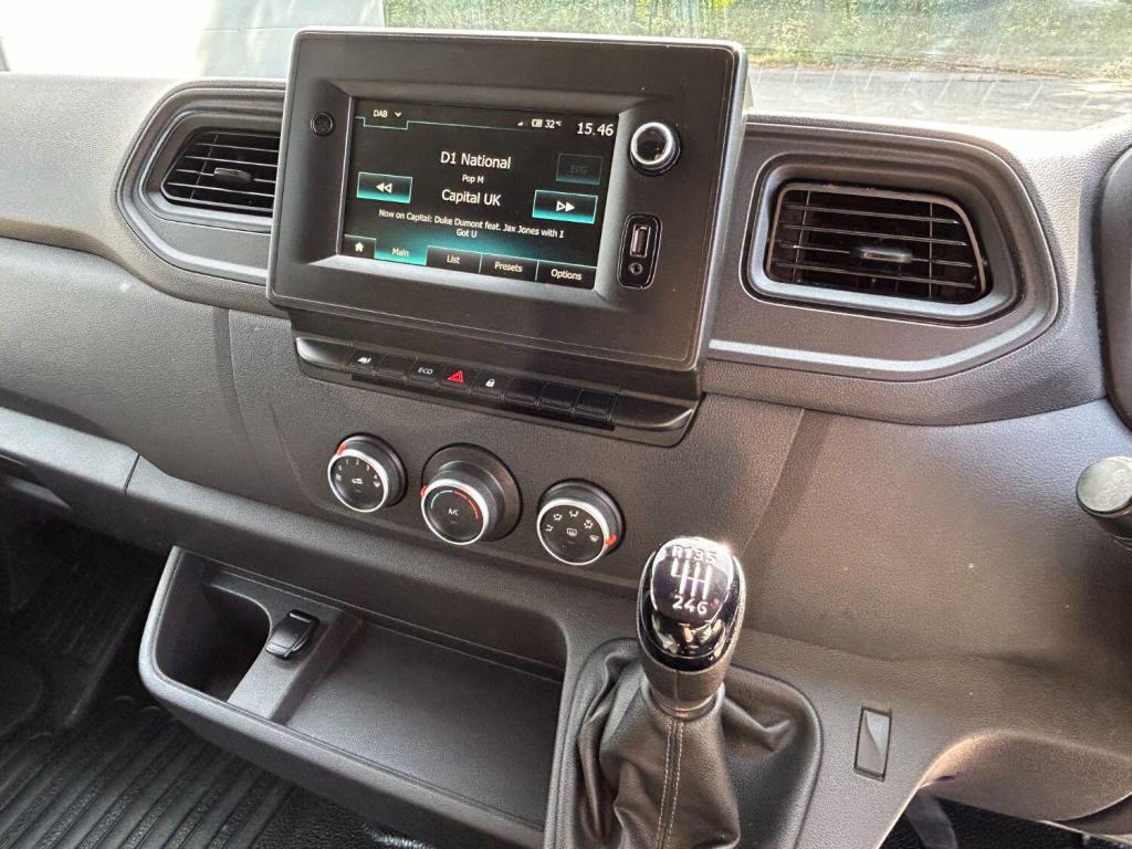 RENAULT MASTER 2.3 FWD MM35 dCi 135 Business 2020