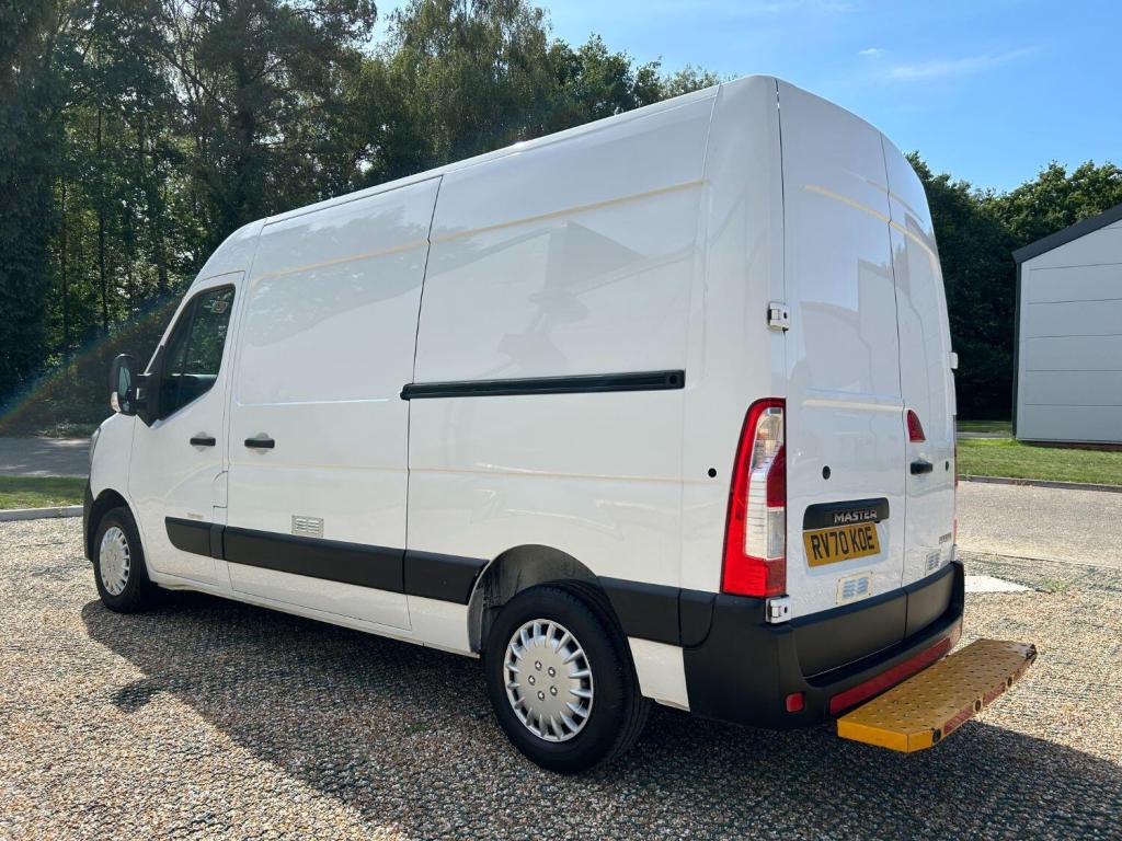 RENAULT MASTER 2.3 FWD MM35 dCi 135 Business 2020