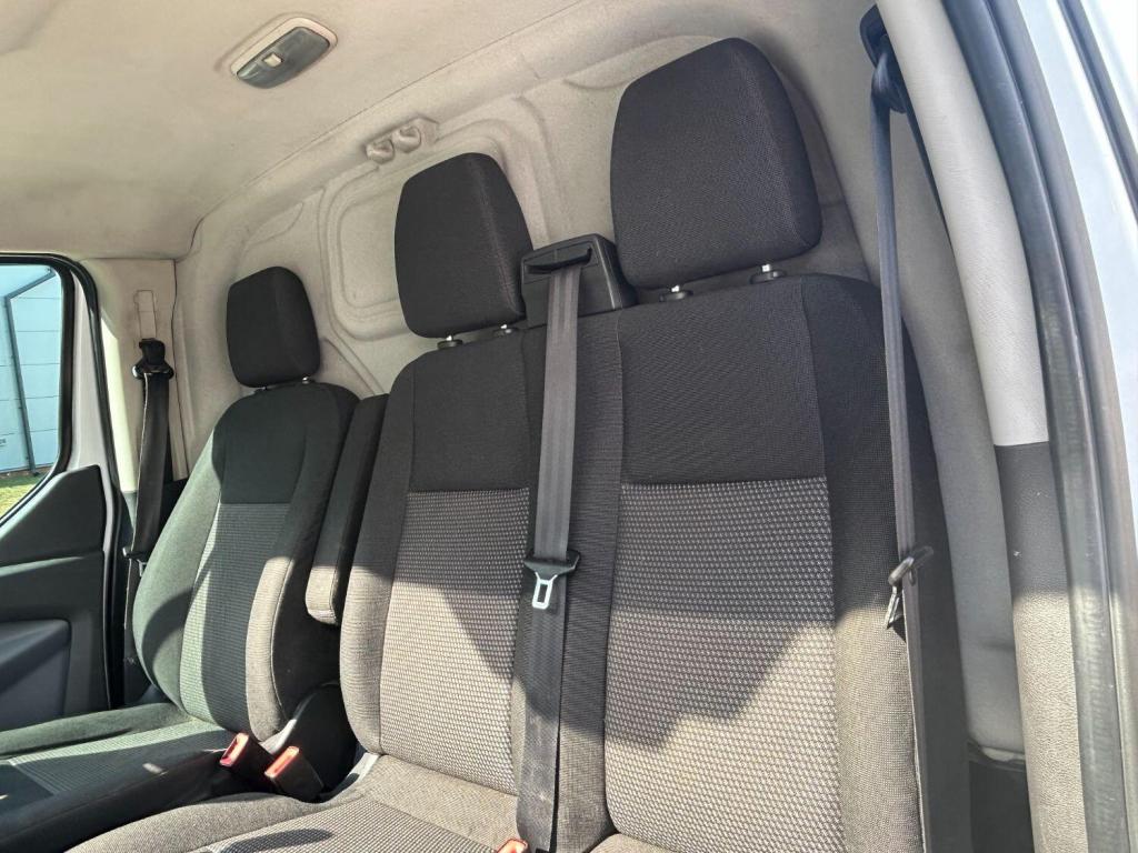 FORD TRANSIT CUSTOM 270 2.2 TDCI SWB  2015