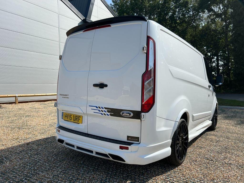 FORD TRANSIT CUSTOM 270 2.2 TDCI SWB  2015