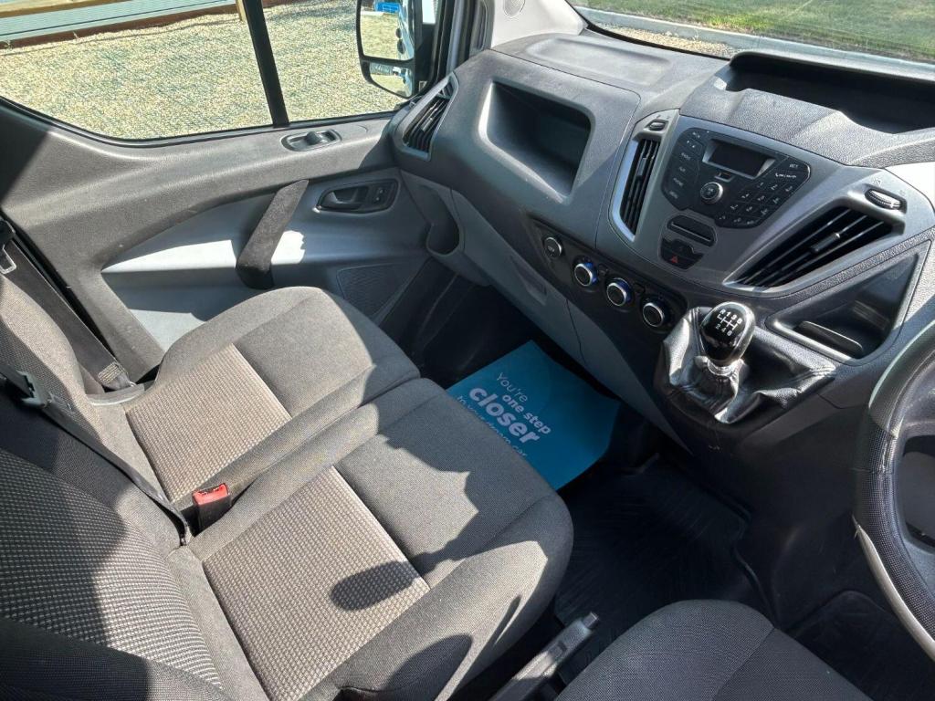 FORD TRANSIT CUSTOM 270 2.2 TDCI SWB  2015