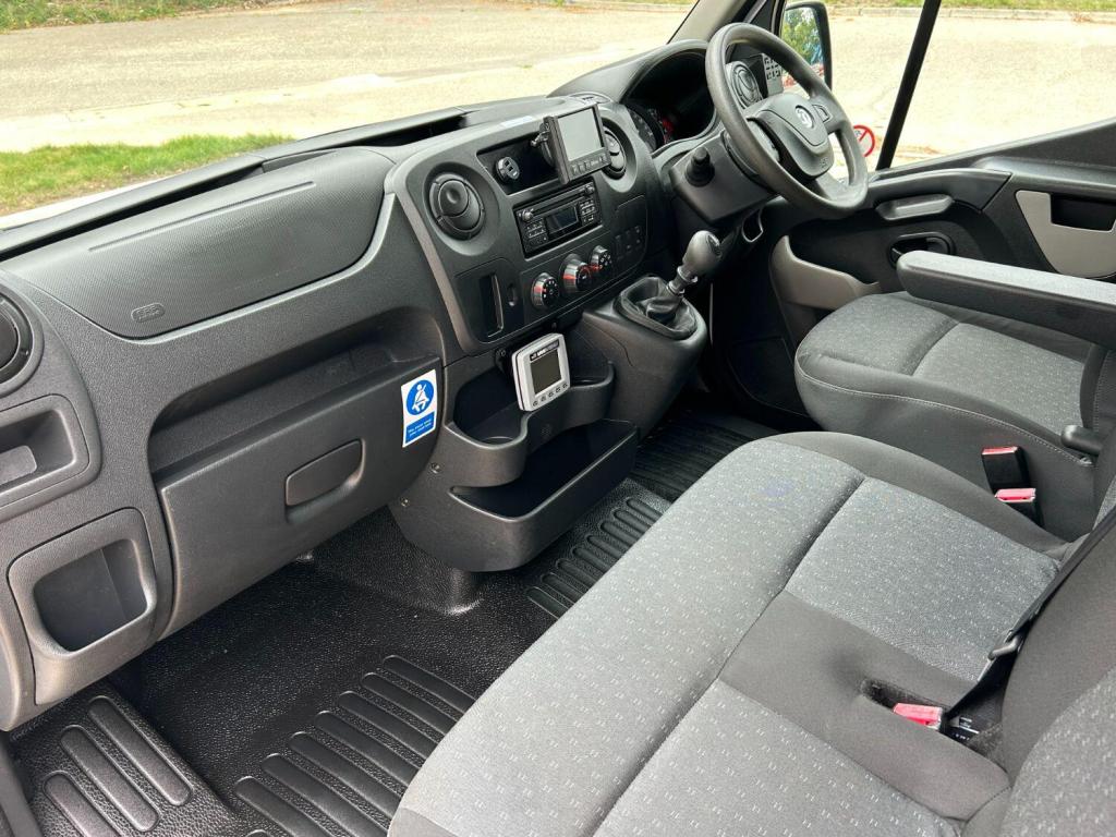 VAUXHALL MOVANO 2.3 CDTi 3500 WELFARE CREW VAN 2019