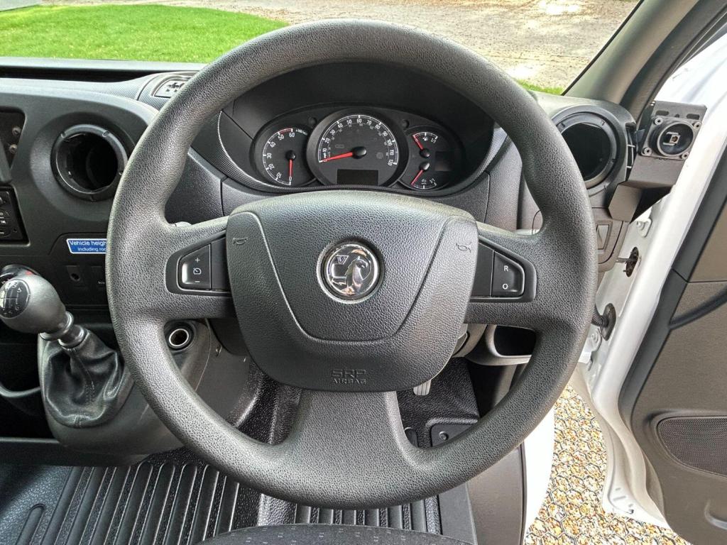 VAUXHALL MOVANO 2.3 CDTi 3500 WELFARE CREW VAN 2019