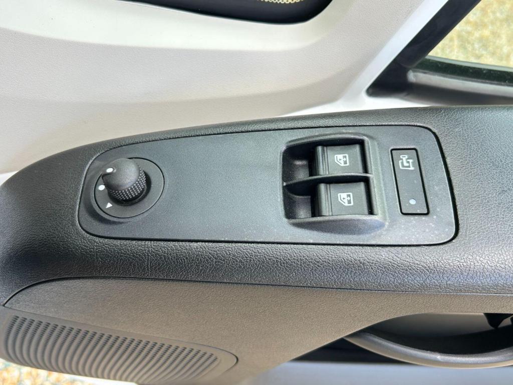 PEUGEOT BOXER 2.2 BlueHDi 335 Professional 2021