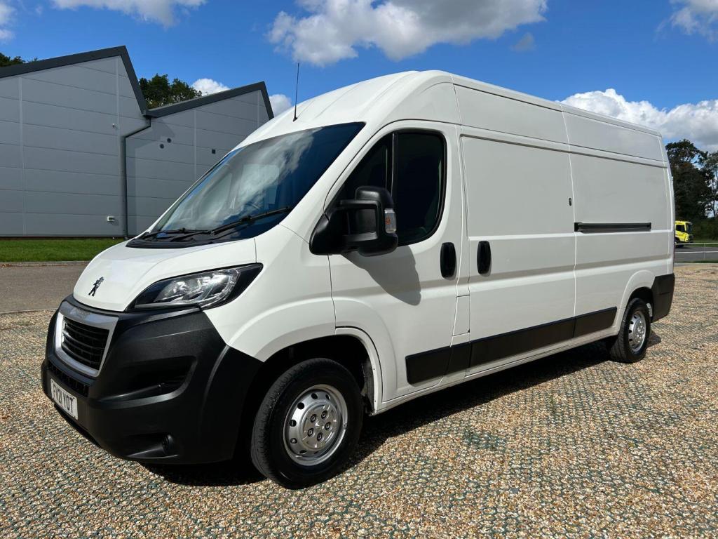 PEUGEOT BOXER 2.2 BlueHDi 335 Professional 2021