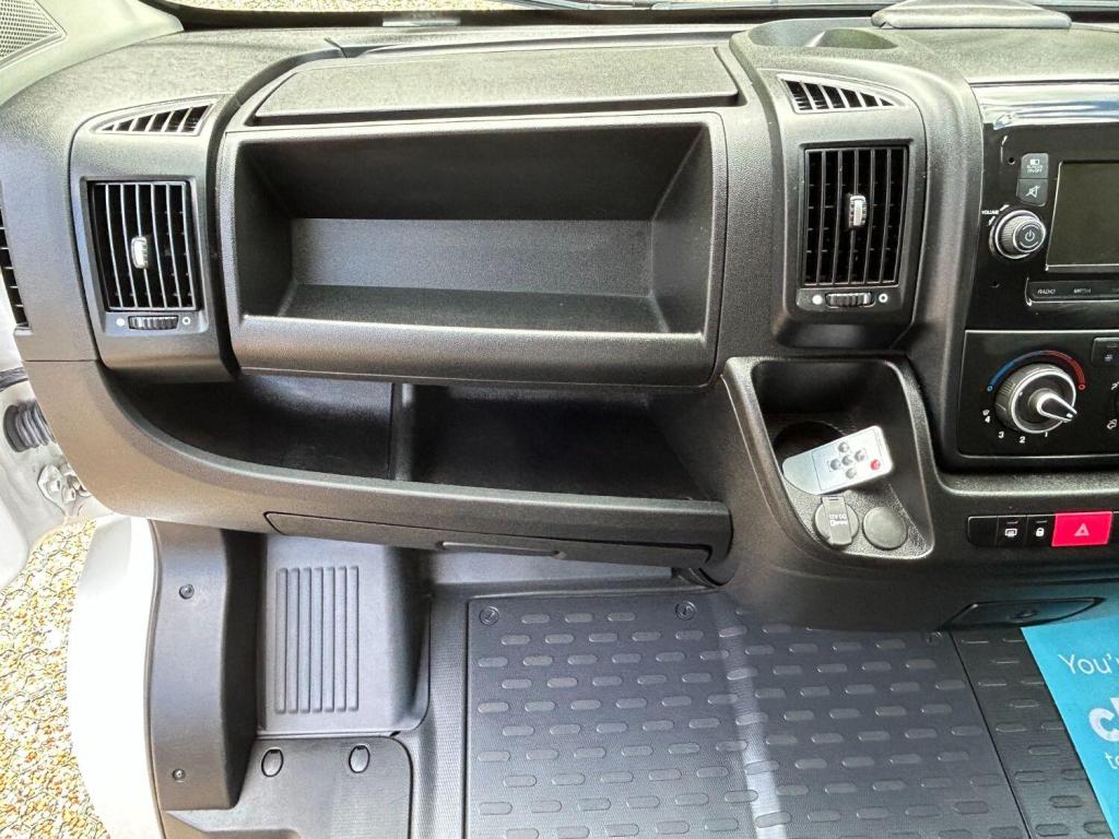 PEUGEOT BOXER 2.2 BlueHDi 335 Professional 2021