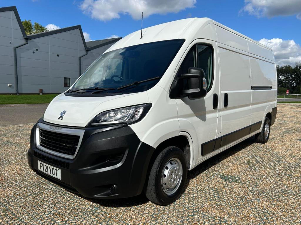 PEUGEOT BOXER 2.2 BlueHDi 335 Professional 2021