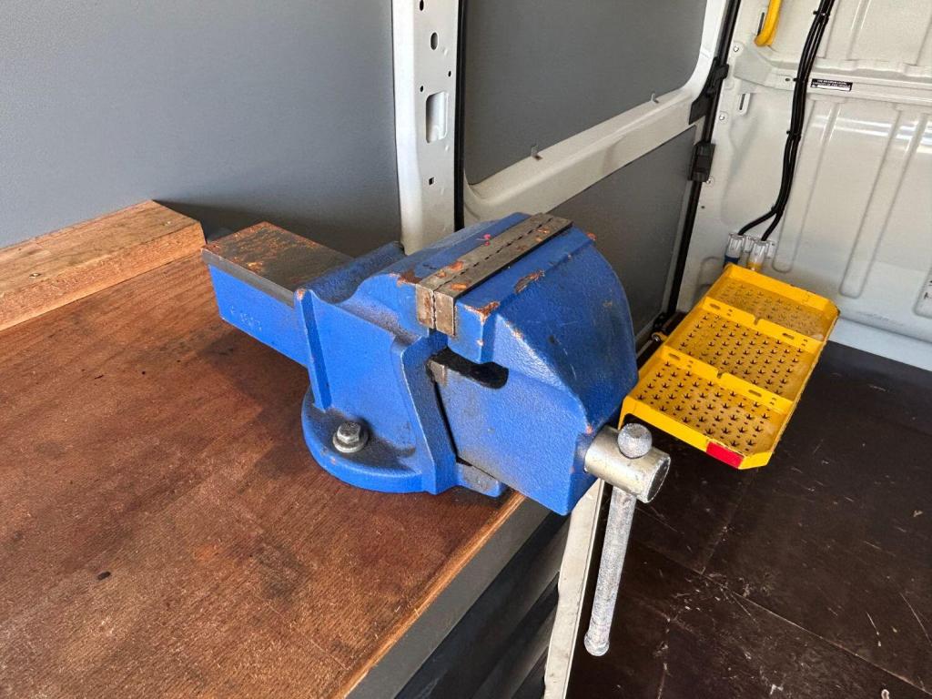 PEUGEOT BOXER 2.2 BlueHDi 335 Professional 2021