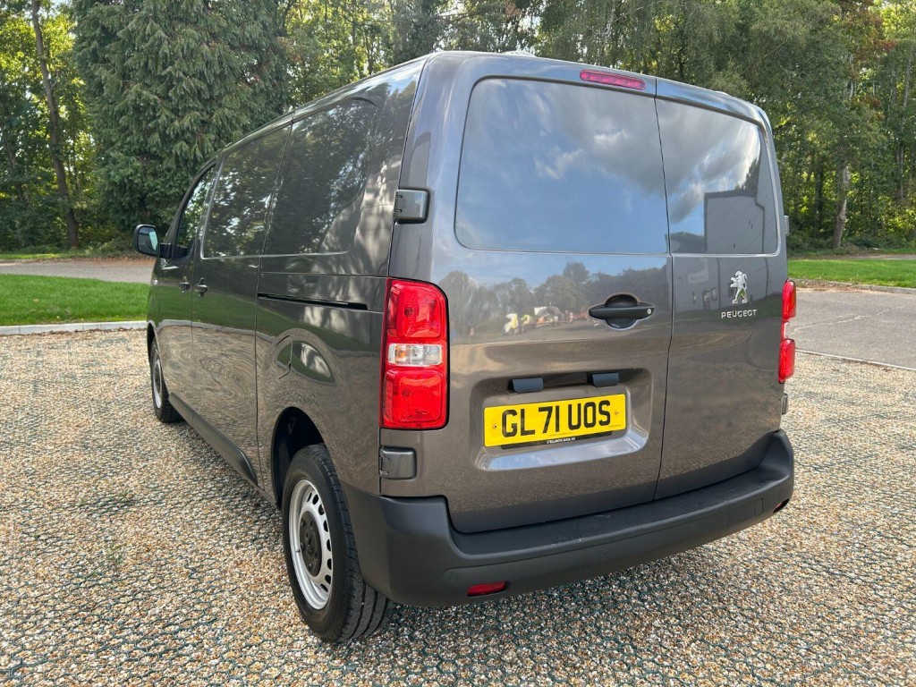 PEUGEOT EXPERT 2.0 BlueHDi 145 Professional Premium 2022