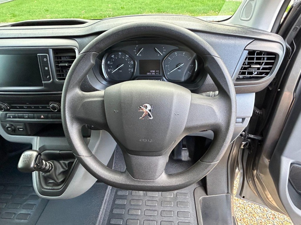 PEUGEOT EXPERT 2.0 BlueHDi 145 Professional Premium 2022