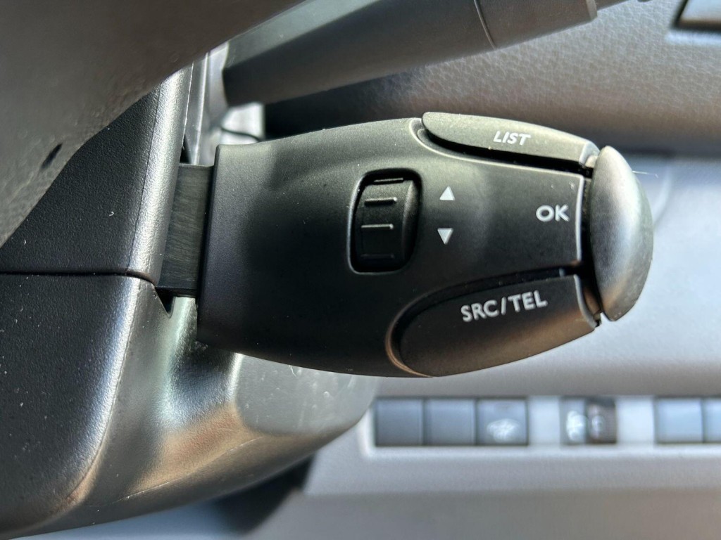 PEUGEOT EXPERT 2.0 BlueHDi 145 Professional Premium 2022