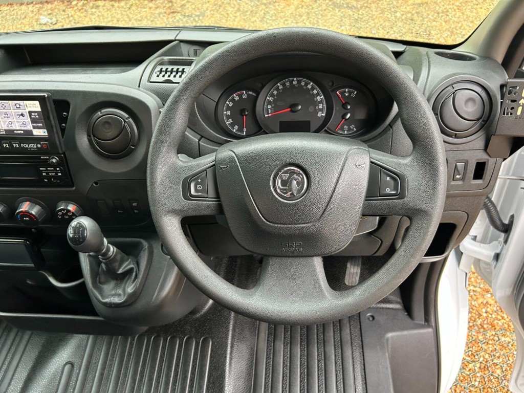 VAUXHALL MOVANO 3500 WELFARE CREW VAN 2.3 CDTi 130  2020