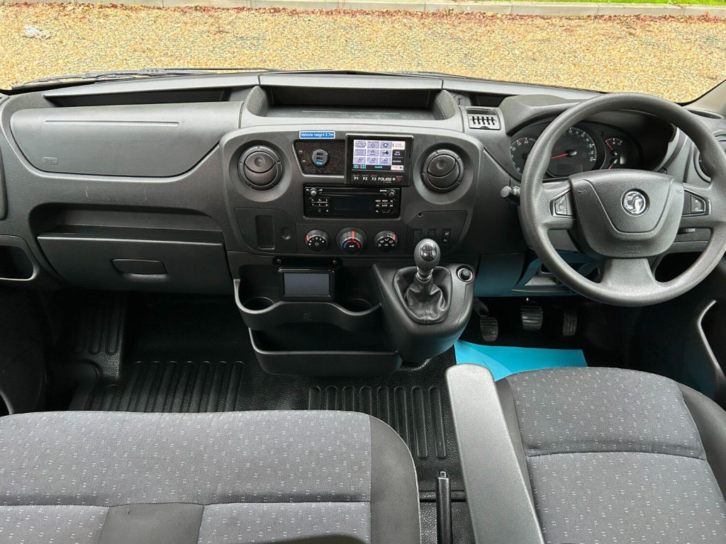 VAUXHALL MOVANO 3500 WELFARE CREW VAN 2.3 CDTi 130  2020