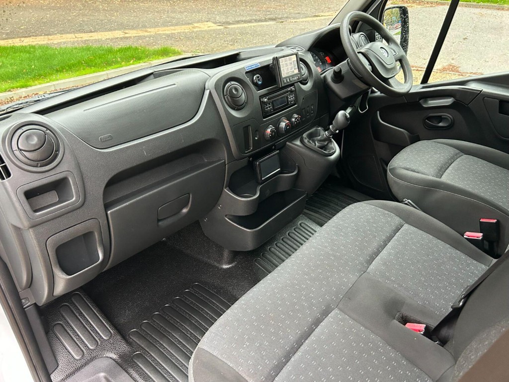 VAUXHALL MOVANO 3500 WELFARE CREW VAN 2.3 CDTi 130  2020