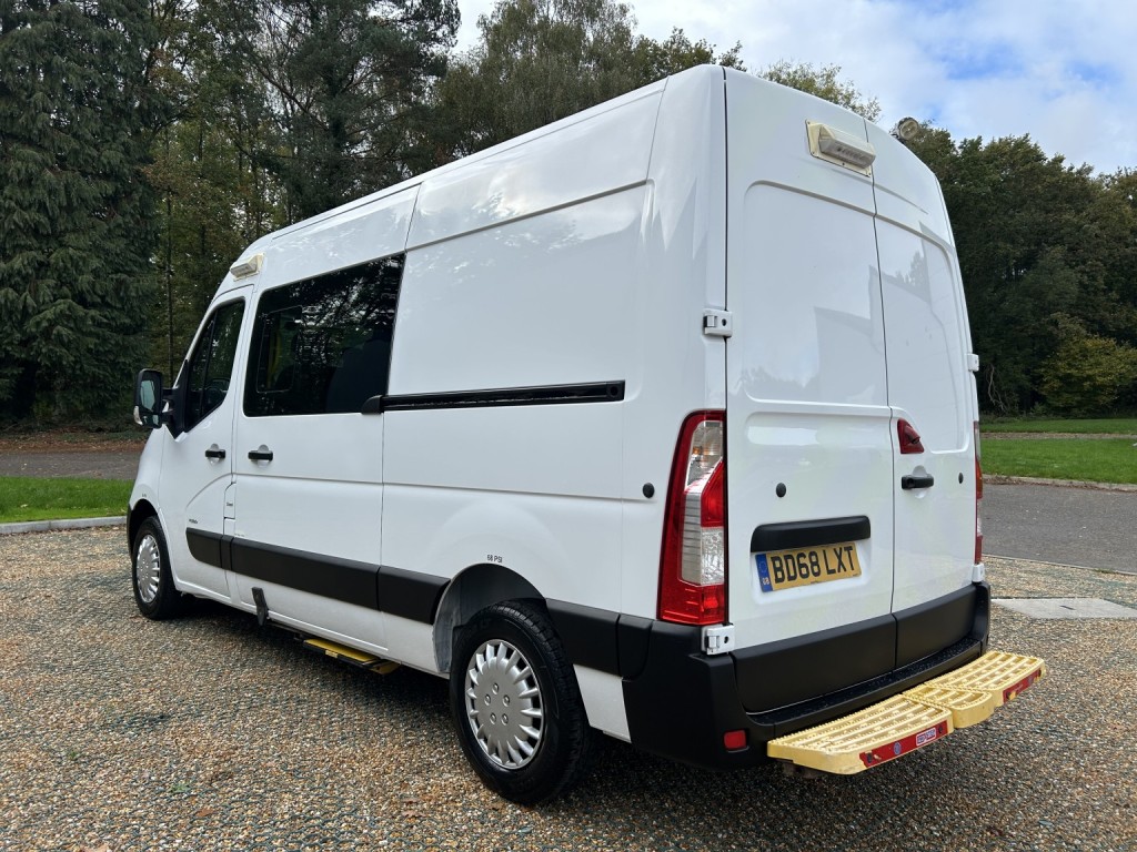 VAUXHALL MOVANO 2.3 CDTi 3500 WELFARE CREW VAN 2019