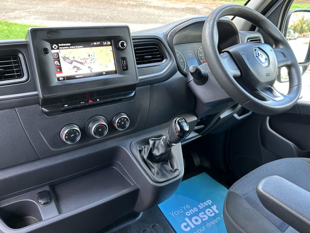 RENAULT MASTER 2.3 FWD MM35 dCi 135 Business MY19 2020