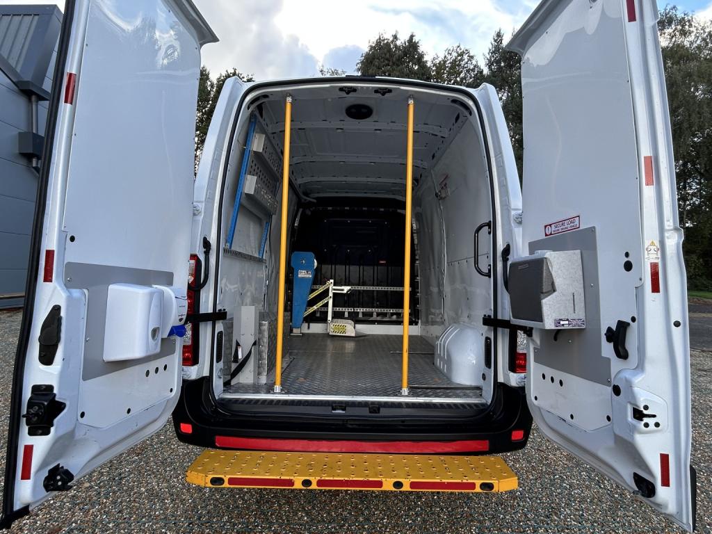 RENAULT MASTER 2.3 FWD MM35 dCi 135 Business MY19 2020