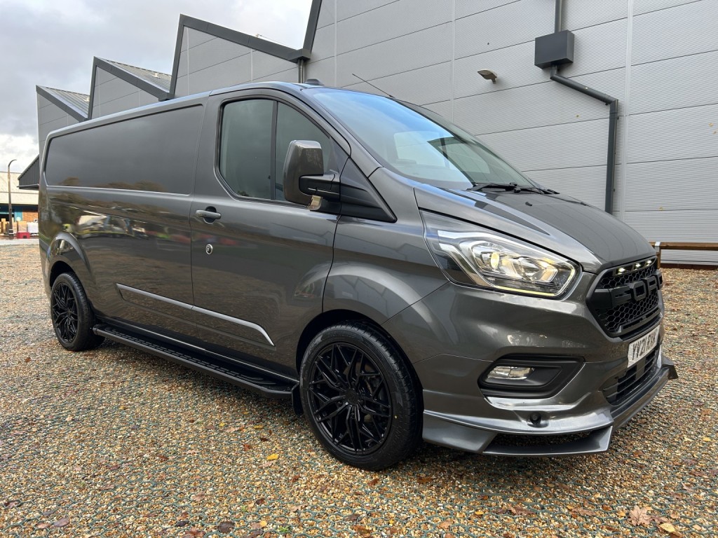 View FORD TRANSIT CUSTOM 300 Limited 2.0 130 LWB 